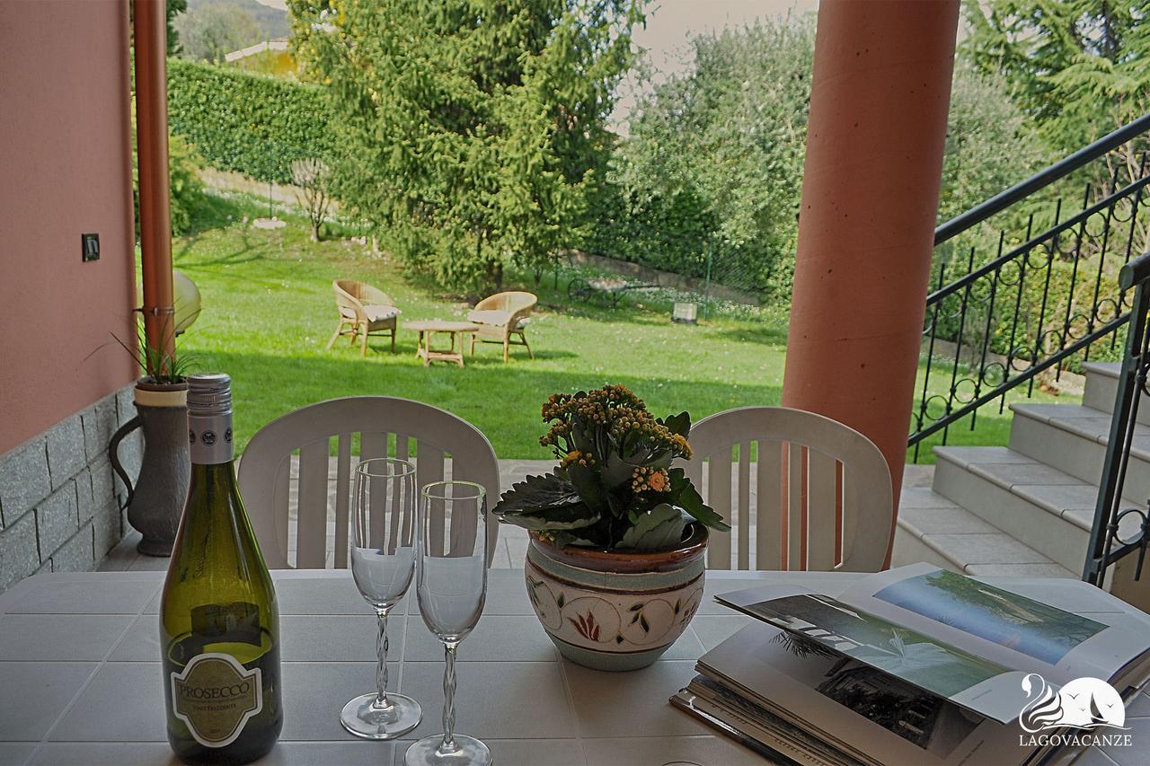 Appartamento Il Moresine Roe Eksteriør billede